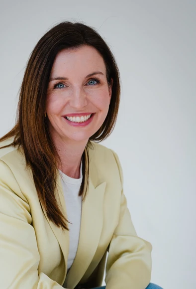 Melanie Holder